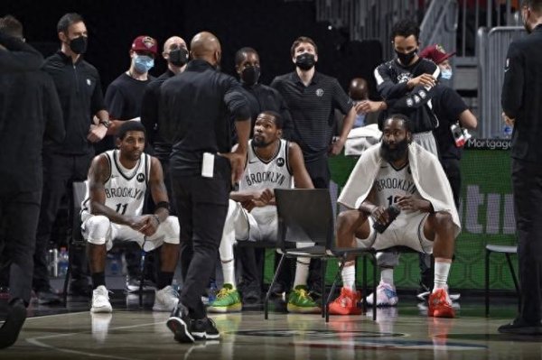 KD: Chỉ có Nash và tôi tận tụy