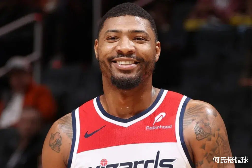 Lakers đã ký một 