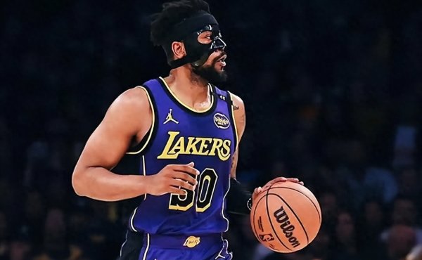 Phoenix Suns đã chính thức tuy